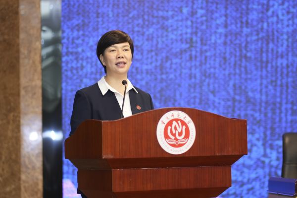 2026世界杯官网党委书记张艳致辞。伍向前摄